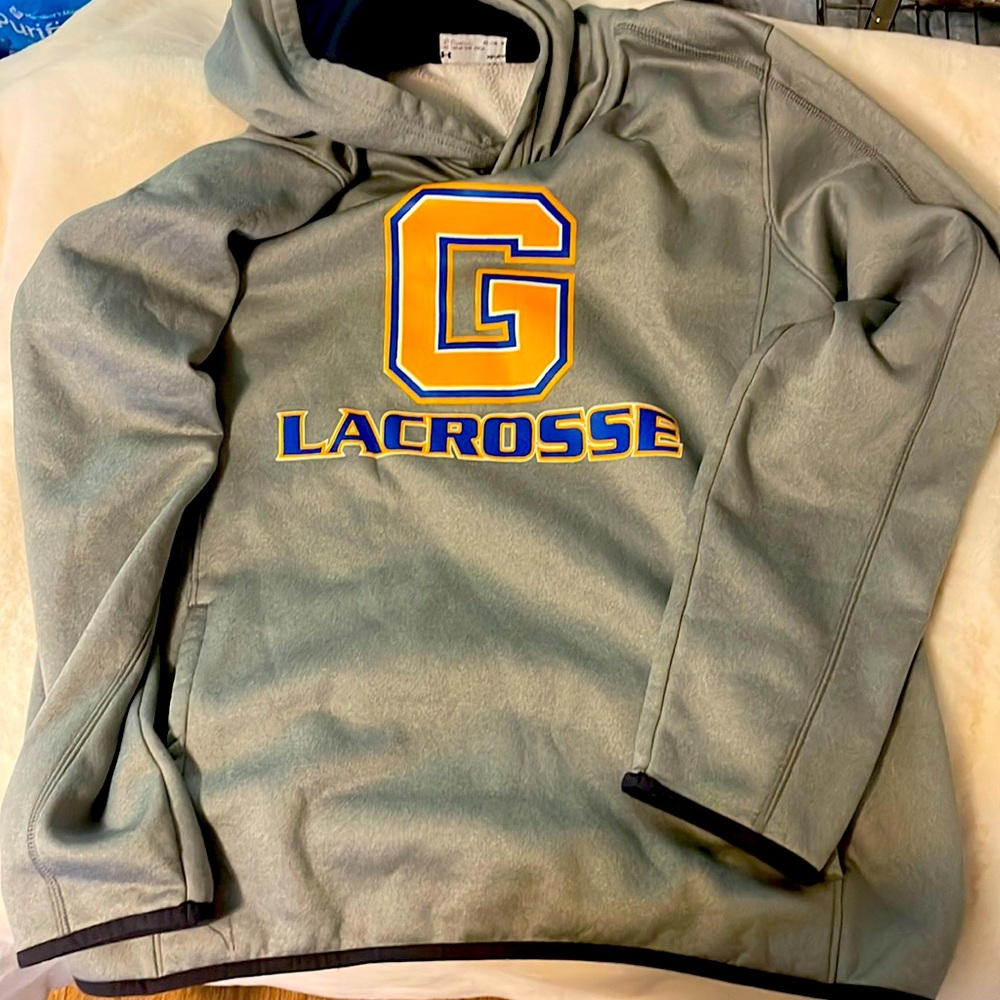 ❇️Under Armour ❇️Grey hoodie Medium